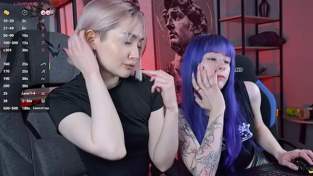 ReiYosimoto online show from November 28, 4:20 pm