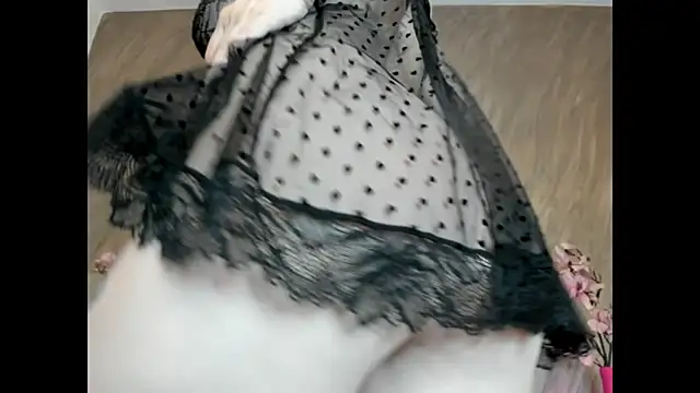 Rayanablackandwhite online show from April 20, 7:26 pm