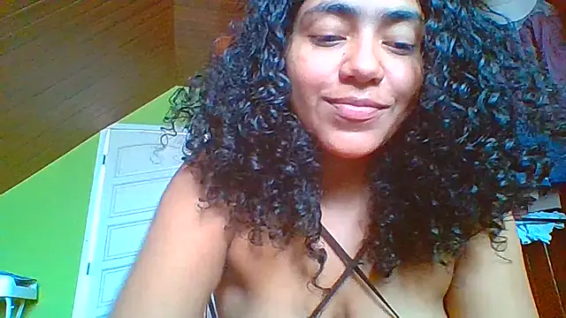 Snapshot of savanahottie chatting on July 26, 3:19 pm savanahottie online show from July 26, 3:19 pm