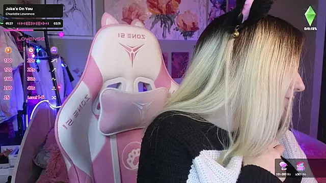 Evie Ro online show from December 12, 8:32 pm