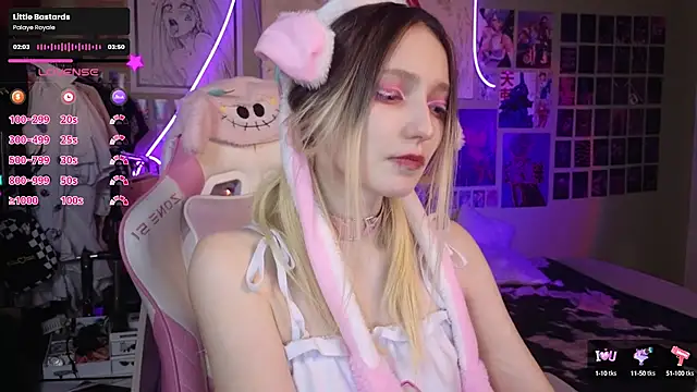 Evie Ro online show from March 19, 11:03 pm