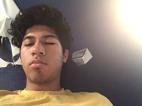 Snapshot of Mangopitudo chatting on January 15, 10:35 pm Mangopitudo online show from January 15, 10:35 pm