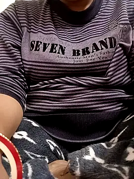 Snapshot of 09punjabi chatting on December 14, 4:45 am 09punjabi online show from December 14, 4:45 am