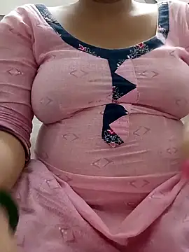 Snapshot of 09punjabi chatting on September 9, 8:25 am 09punjabi online show from September 9, 8:25 am