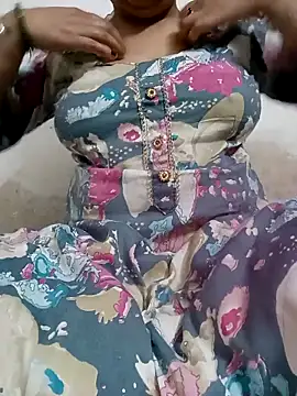 Snapshot of 09punjabi chatting on October 7, 10:56 am 09punjabi online show from October 7, 10:56 am