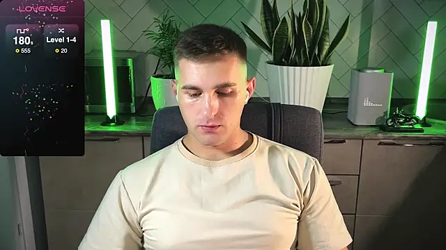 Sweeet  boy online show from January 24, 8:11 pm