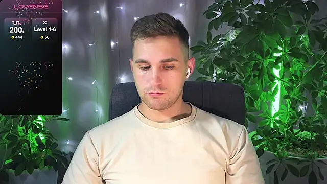 Sweeet  boy online show from February 10, 8:21 pm