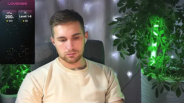 Sweeet  boy online show from February 17, 9:41 pm