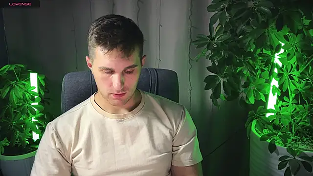 Sweeet  boy online show from February 20, 9:31 pm