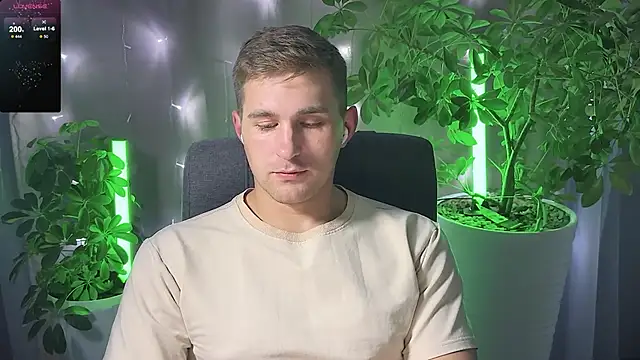 Sweeet  boy online show from March 9, 10:19 pm