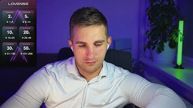 Sweeet  boy online show from September 13, 9:14 pm