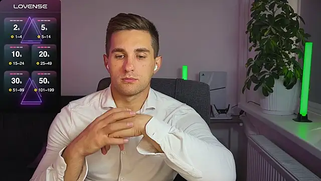 Sweeet  boy online show from September 25, 12:31 pm