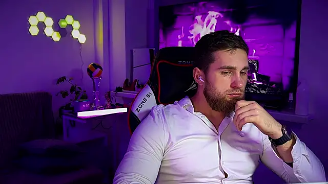 Sweeet  boy online show from January 15, 4:33 pm