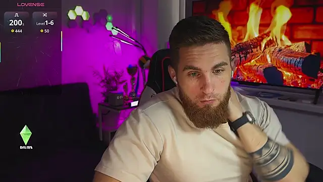 Sweeet  boy online show from April 21, 7:36 am