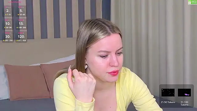 AmaliaBell online show from February 9, 1:04 pm