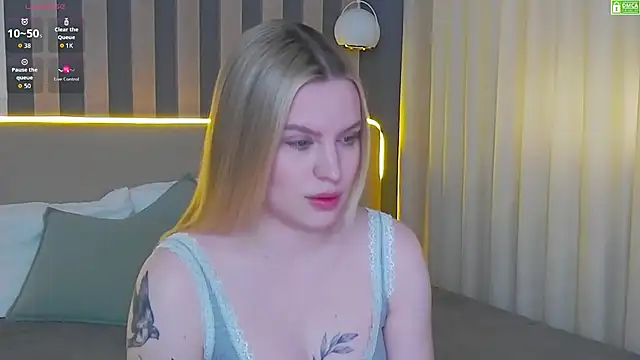 AmaliaBell online show from April 30, 1:06 pm