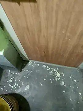 u wan me online show from December 23, 9:40 pm