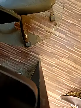 u wan me online show from March 13, 8:59 am