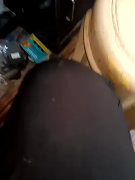 u wan me online show from October 25, 10:23 am