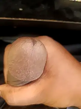 u wan me online show from April 6, 4:10 am