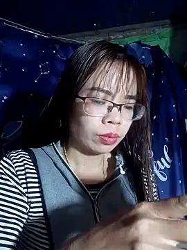   Mai-love19   online show from March 10, 7:42 am