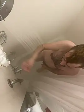 Snapshot of afTerparTycloudz chatting on February 22, 7:12 am afTerparTycloudz online show from February 22, 7:12 am