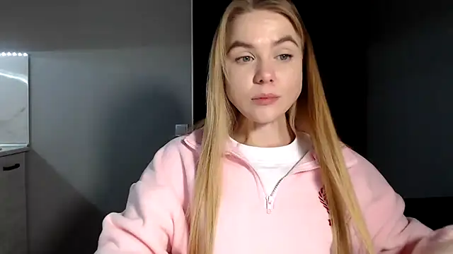 Snapshot of Sunbeam_ chatting on February 11, 7:27 pm Sunbeam online show from February 11, 7:27 pm