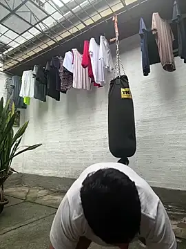 oliver price1 online show from March 30, 3:02 pm