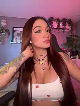 DaniDusan  online show from January 15, 9:07 pm