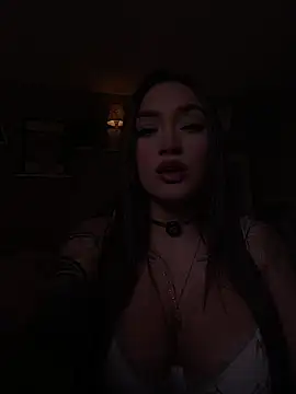 Snapshot of DaniDusan_ chatting on July 23, 6:17 pm DaniDusan online show from July 23, 6:17 pm