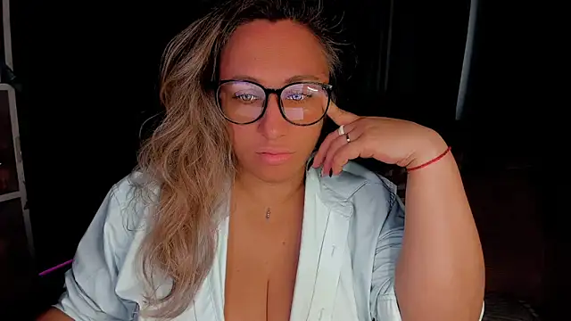 CumOnMy Tits online show from September 29, 2:27 am