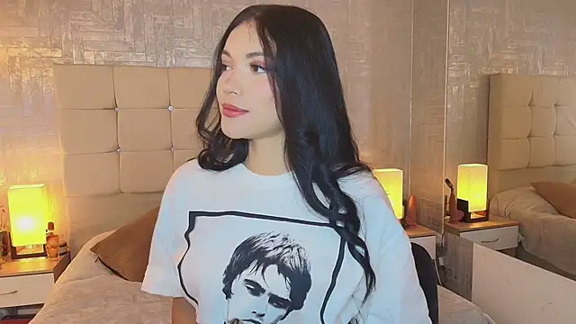 Baby Venuss online show from December 30, 3:47 am