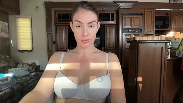 Milfywaysx online show from October 16, 7:15 pm