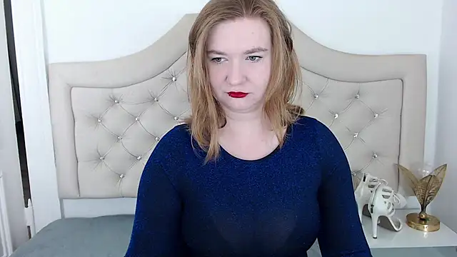 Snapshot of LaraDream chatting on December 31, 8:12 pm LaraDream online show from December 31, 8:12 pm