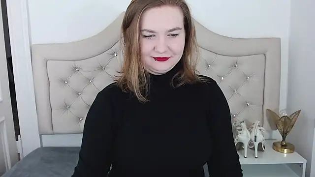 Snapshot of LaraDream chatting on January 7, 6:45 pm LaraDream online show from January 7, 6:45 pm