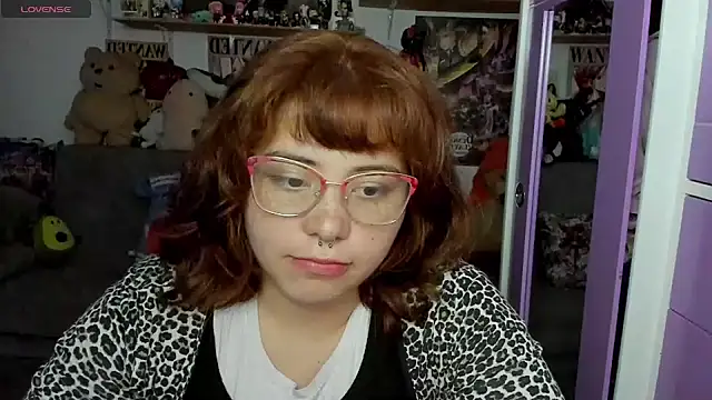 soficammy online show from December 20, 2:08 am