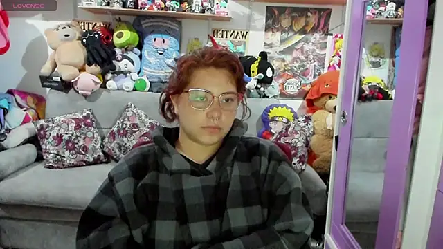 soficammy online show from January 27, 4:09 am