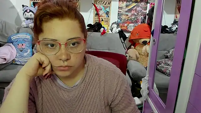 soficammy online show from February 24, 12:09 am