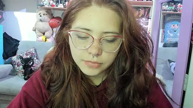 soficammy online show from March 28, 9:58 pm