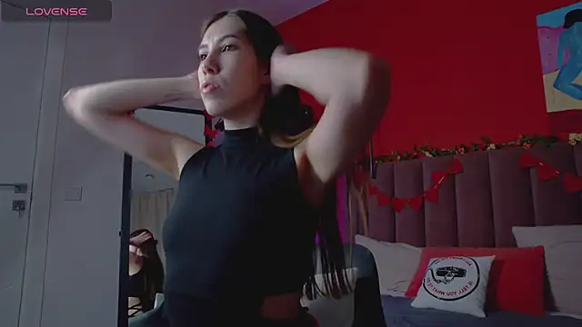 Snapshot of SweetySonya chatting on February 11, 1:41 am SweetySonya online show from February 11, 1:41 am