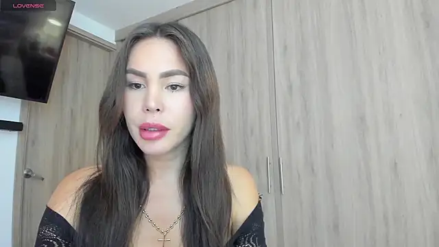 Snapshot of nelumbonucifera chatting on December 30, 3:36 am nelumbonucifera online show from December 30, 3:36 am