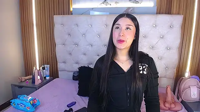 stefanvix202 online show from April 22, 3:53 am