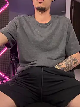 bigryann23 online show from November 21, 3:16 am