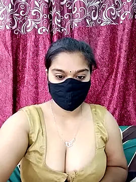 Snapshot of Jasmine_jaaan chatting on April 28, 4:28 am Jasmine jaaan online show from April 28, 4:28 am