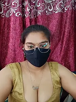 Snapshot of Jasmine_jaaan chatting on May 19, 4:19 am Jasmine jaaan online show from May 19, 4:19 am